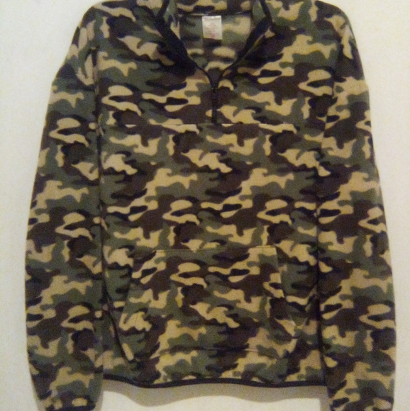 🌞Camo Sweater🌚 - Picture 8 of 11